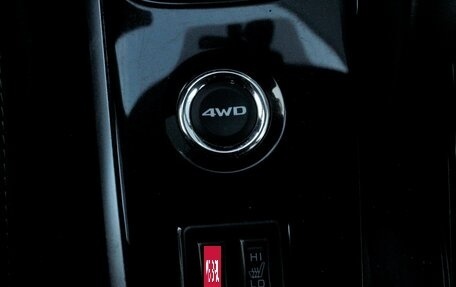 Mitsubishi Outlander III рестайлинг 3, 2018 год, 1 990 000 рублей, 18 фотография
