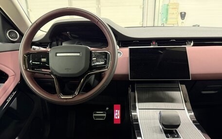 Land Rover Range Rover Evoque II, 2026 год, 6 349 000 рублей, 23 фотография