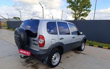 Chevrolet Niva I рестайлинг, 2010 год, 410 000 рублей, 5 фотография