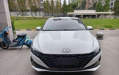 Hyundai Elantra, 2022 год, 1 189 000 рублей, 2 фотография