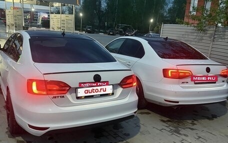 Volkswagen Jetta VI, 2018 год, 1 550 000 рублей, 2 фотография