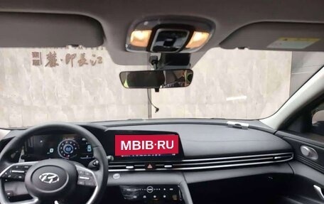 Hyundai Elantra, 2022 год, 1 189 000 рублей, 8 фотография