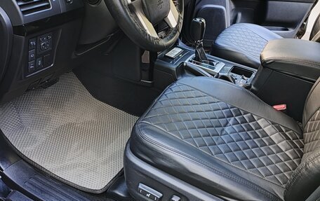 Toyota Land Cruiser Prado 150 рестайлинг 2, 2016 год, 4 100 000 рублей, 1 фотография
