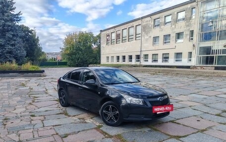 Chevrolet Cruze II, 2010 год, 570 000 рублей, 13 фотография