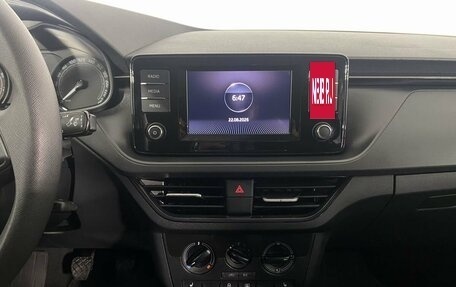 Skoda Rapid II, 2022 год, 1 590 000 рублей, 18 фотография