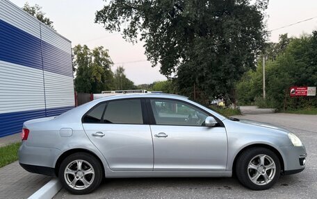 Volkswagen Jetta VI, 2008 год, 515 000 рублей, 4 фотография
