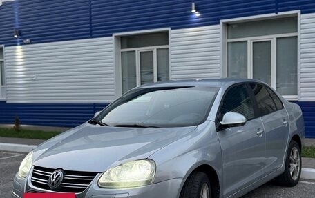 Volkswagen Jetta VI, 2008 год, 515 000 рублей, 2 фотография