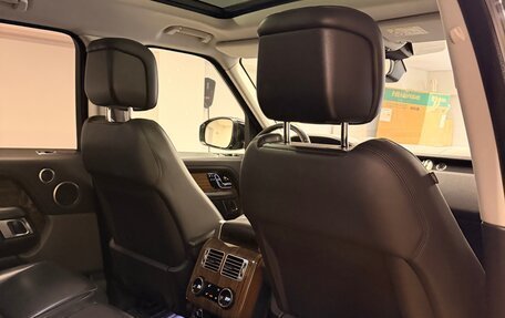 Land Rover Range Rover IV рестайлинг, 2018 год, 6 490 000 рублей, 10 фотография