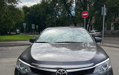Toyota Camry, 2016 год, 1 950 000 рублей, 2 фотография
