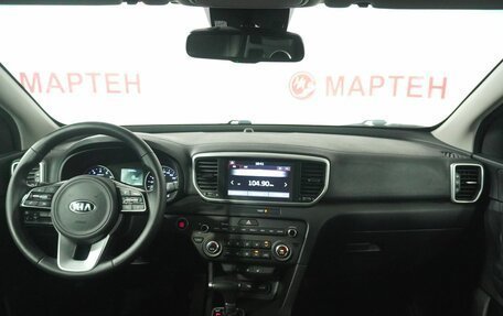 KIA Sportage IV рестайлинг, 2020 год, 2 320 000 рублей, 15 фотография