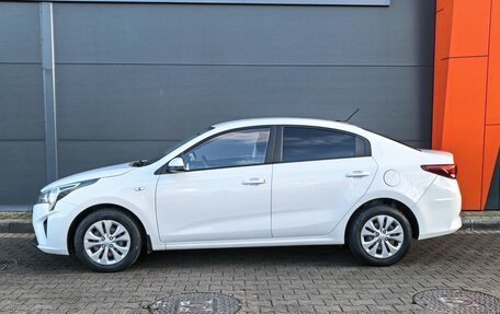 KIA Rio IV, 2022 год, 1 649 000 рублей, 2 фотография