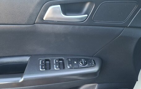 KIA Sportage IV рестайлинг, 2018 год, 1 649 000 рублей, 12 фотография