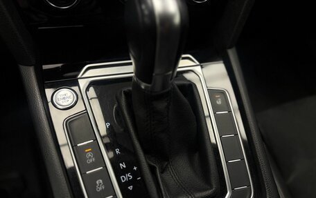 Volkswagen Passat B8 рестайлинг, 2016 год, 1 849 000 рублей, 12 фотография