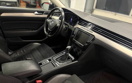Volkswagen Passat B8 рестайлинг, 2016 год, 1 849 000 рублей, 25 фотография