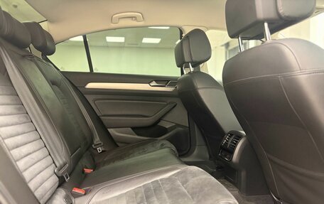 Volkswagen Passat B8 рестайлинг, 2016 год, 1 849 000 рублей, 24 фотография