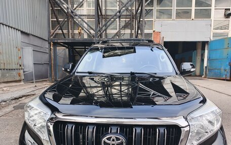 Toyota Land Cruiser Prado 150 рестайлинг 2, 2016 год, 4 100 000 рублей, 10 фотография