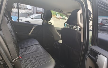 Toyota Land Cruiser Prado 150 рестайлинг 2, 2016 год, 4 100 000 рублей, 9 фотография