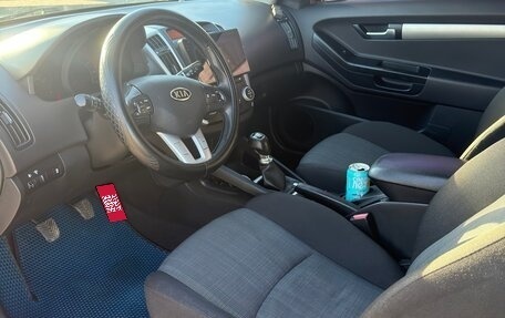 KIA cee'd I рестайлинг, 2011 год, 900 000 рублей, 7 фотография