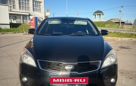 KIA cee'd I рестайлинг, 2011 год, 900 000 рублей, 2 фотография