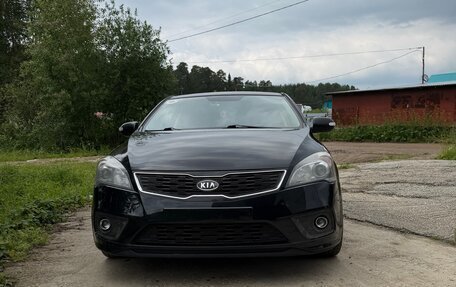 KIA cee'd I рестайлинг, 2011 год, 900 000 рублей, 18 фотография