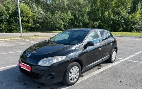 Renault Megane III, 2010 год, 570 000 рублей, 2 фотография