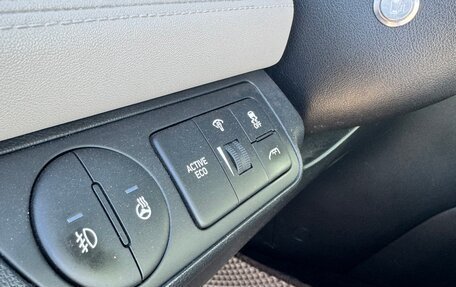 Hyundai Grand Starex Grand Starex I рестайлинг 2, 2019 год, 3 799 000 рублей, 9 фотография
