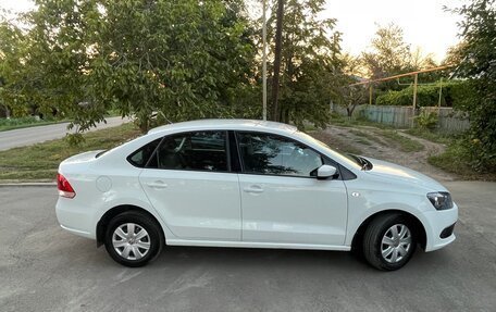 Volkswagen Polo VI (EU Market), 2015 год, 970 000 рублей, 4 фотография