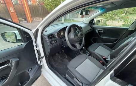Volkswagen Polo VI (EU Market), 2015 год, 970 000 рублей, 18 фотография