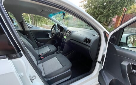 Volkswagen Polo VI (EU Market), 2015 год, 970 000 рублей, 19 фотография