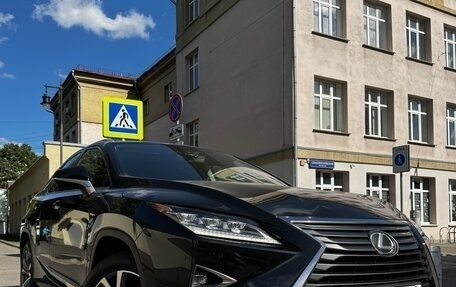 Lexus RX IV рестайлинг, 2018 год, 3 450 000 рублей, 4 фотография