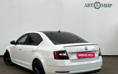 Skoda Octavia, 2018 год, 1 830 000 рублей, 7 фотография