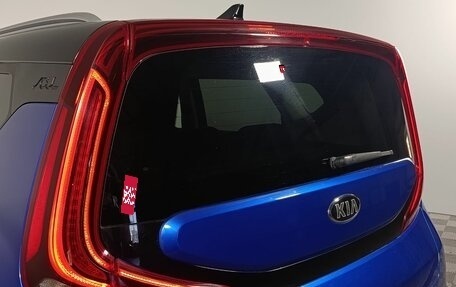 KIA Soul II рестайлинг, 2019 год, 1 900 000 рублей, 15 фотография
