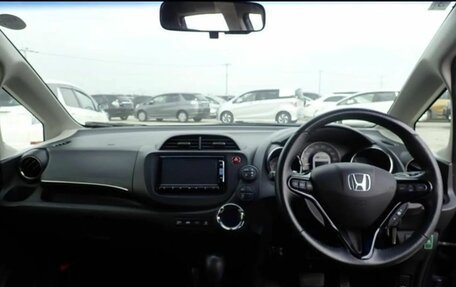 Honda Fit Shuttle I рестайлинг, 2014 год, 800 000 рублей, 3 фотография