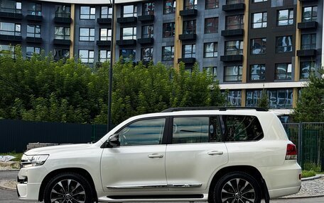 Toyota Land Cruiser 200, 2015 год, 5 200 000 рублей, 2 фотография