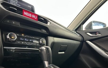 Mazda 6, 2016 год, 1 850 000 рублей, 19 фотография