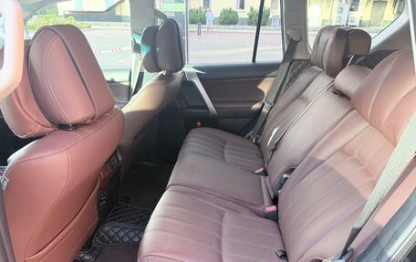 Toyota Land Cruiser Prado 150 рестайлинг 2, 2016 год, 4 600 000 рублей, 11 фотография
