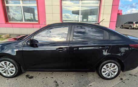 KIA Rio IV, 2017 год, 1 250 000 рублей, 2 фотография