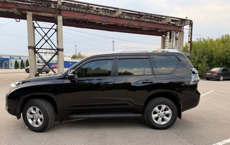 Toyota Land Cruiser Prado 150 рестайлинг 2, 2012 год, 3 350 000 рублей, 6 фотография