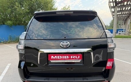 Toyota Land Cruiser Prado 150 рестайлинг 2, 2012 год, 3 350 000 рублей, 8 фотография