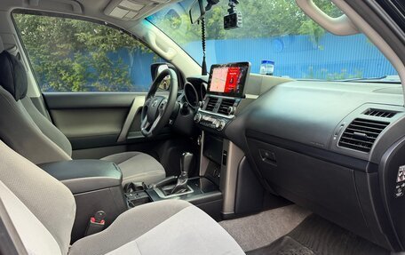Toyota Land Cruiser Prado 150 рестайлинг 2, 2012 год, 3 350 000 рублей, 22 фотография