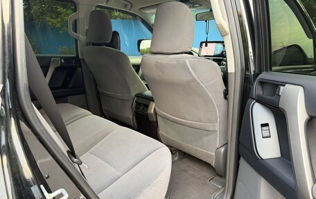 Toyota Land Cruiser Prado 150 рестайлинг 2, 2012 год, 3 350 000 рублей, 29 фотография