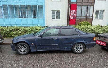 BMW 3 серия, 1998 год, 160 000 рублей, 3 фотография