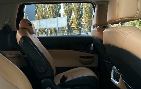 KIA Carnival, 2021 год, 3 400 000 рублей, 12 фотография