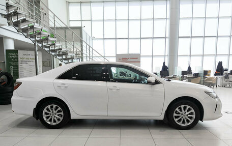 Toyota Camry, 2015 год, 1 600 000 рублей, 5 фотография
