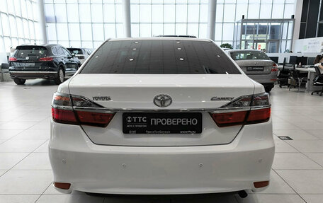 Toyota Camry, 2015 год, 1 600 000 рублей, 7 фотография