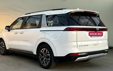 KIA Carnival, 2021 год, 3 400 000 рублей, 5 фотография