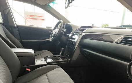 Toyota Camry, 2015 год, 1 600 000 рублей, 13 фотография