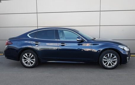 Infiniti Q70 I, 2015 год, 1 898 000 рублей, 4 фотография