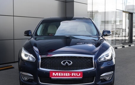 Infiniti Q70 I, 2015 год, 1 898 000 рублей, 2 фотография