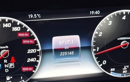 Mercedes-Benz E-Класс, 2018 год, 3 400 000 рублей, 15 фотография